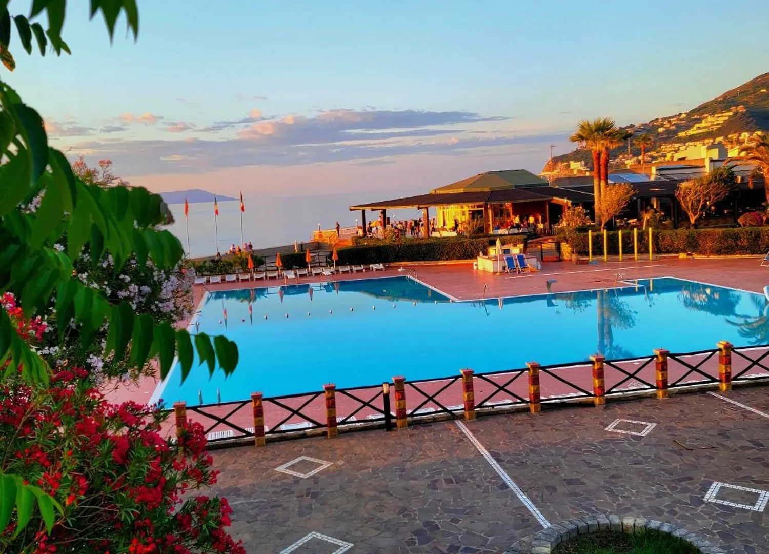 *** Resort Villaggio Hotel Club Calanovellamare Piraino Italy